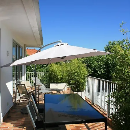 Superbe T4 A Royan, 2 Minutes A Pied De La Mer.