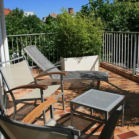 Superbe T4 A Royan, 2 Minutes A Pied De La Mer. 鲁瓦扬