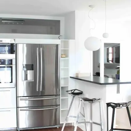 Superbe T4 A Royan, 2 Minutes A Pied De La Mer. Apartment Royan