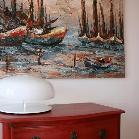 Superbe T4 à Royan, 2 Minutes à Pied De La Mer. Appartement