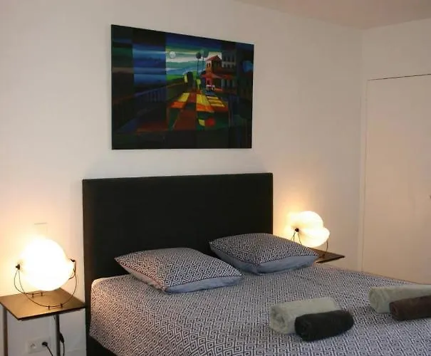 Superbe T4 A Royan, 2 Minutes A Pied De La Mer. * Royan