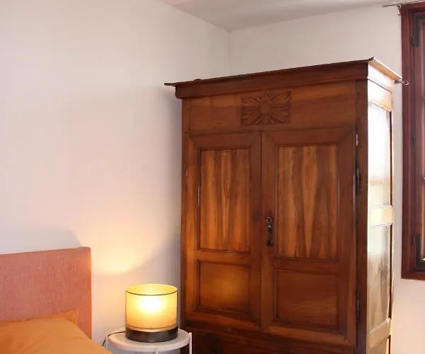 Superbe T4 A Royan, 2 Minutes A Pied De La Mer. Royan